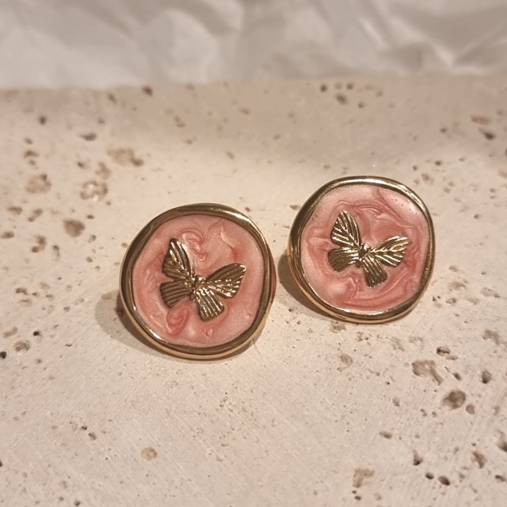 New! Vintage Style Pink Enamel Gold Butterfly Stud Earrings Gold Plated A4 NWOT
